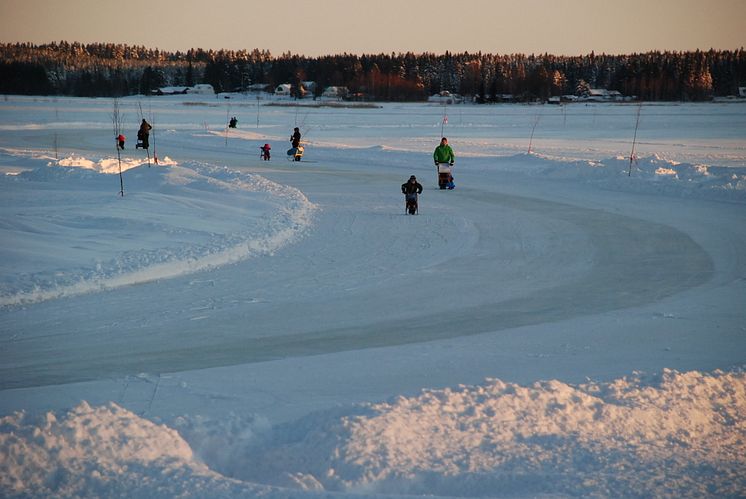 Isbanan Nordfjarden foto Jenny Andersson Kultur park fritid