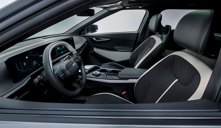 kia-new-ev6-my25-wolf-grey-studio-interior-highres-8.jpg