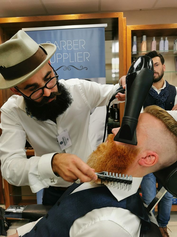 Ali Alhussen, Viking Barbershop. Göteborg