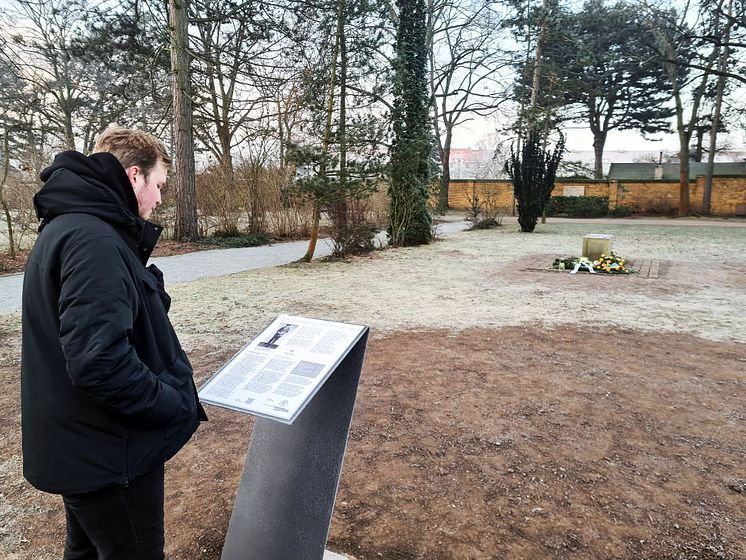 Gedenktafel Marinus van der Lubbe - Foto: Elli Flint