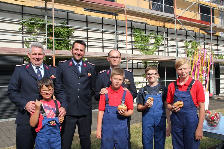 Im Einsatz für Bärenherz: Jugendfeuerwehr Sachsen engagiert sich für das Kinderhospiz