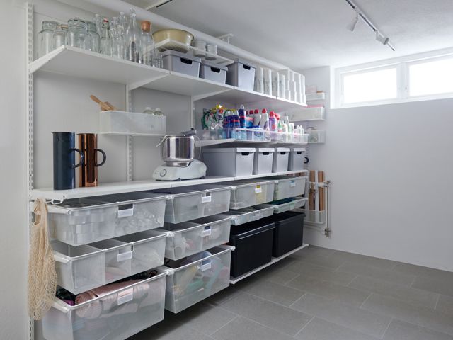 Elfa_Laundry_Cleaning_Interior_Click_in_system_Classic_2022_02_018_640x480