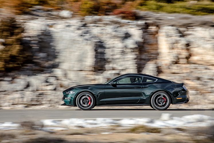 Ford  Mustang Bullitt 2018