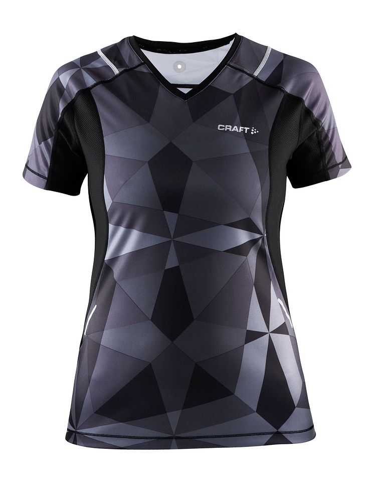 Devotion short sleeve (dam) i färgen geo black