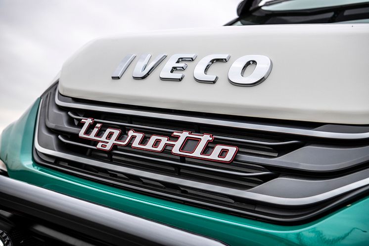 IVECO Tigrotto-4x4-2