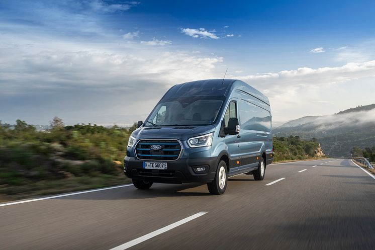 2025 Ford_E-Transit Enhanced Range (3).jpg