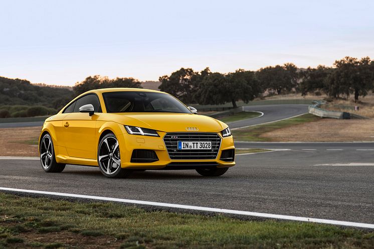 TTS Coupe yellow front right side static