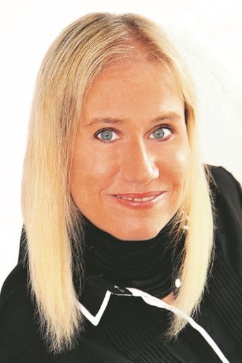 Daniela Müller, BUHL Holding und HOGAPAGE Media GmbH