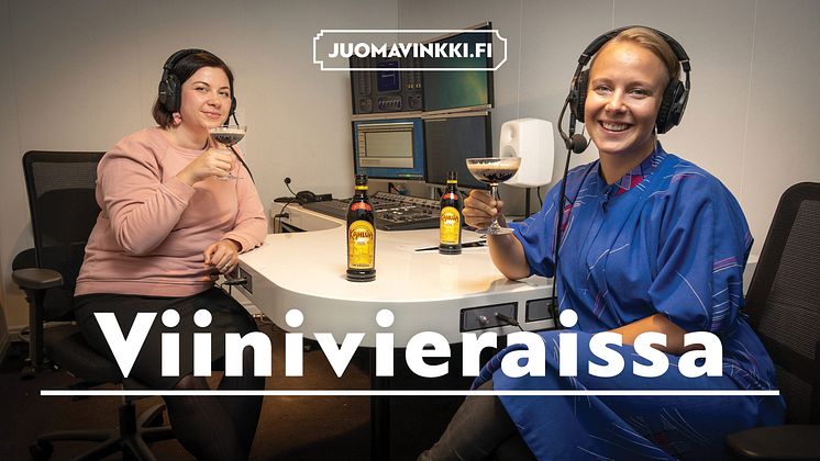 Viinivieraissa Aamukahvilla-Henriikka ja Kahlúa-kahvicocktailit