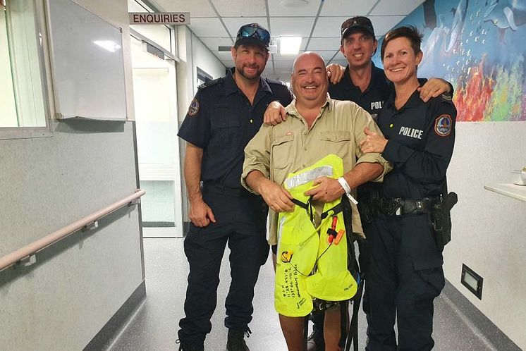 Image - Nigel Fox was rescued by Police and taken to Gove District Hospital (Supplied to ABC News: NT Police)