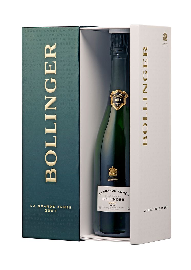 Bollinger La Grande Année 2007 i öppen presentförpackning