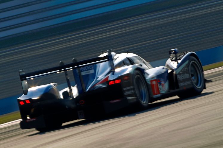 Peugeot 908 avslutar med dubbelseger i Kina och totalseger i Intercontinental Le Mans Cup