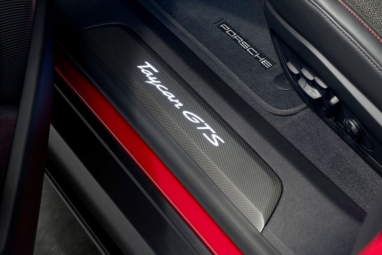 Porsche Taycan GTS