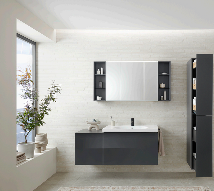 2024 Acanto bathroom glass lava frontal view_Original.png