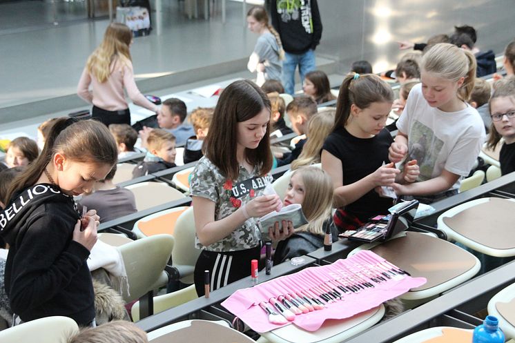 MINT-Förderung: 12. Tag der Naturwissenschaften für Schülerinnen und Schüler der 6. Klassen am 22. Februar 2018