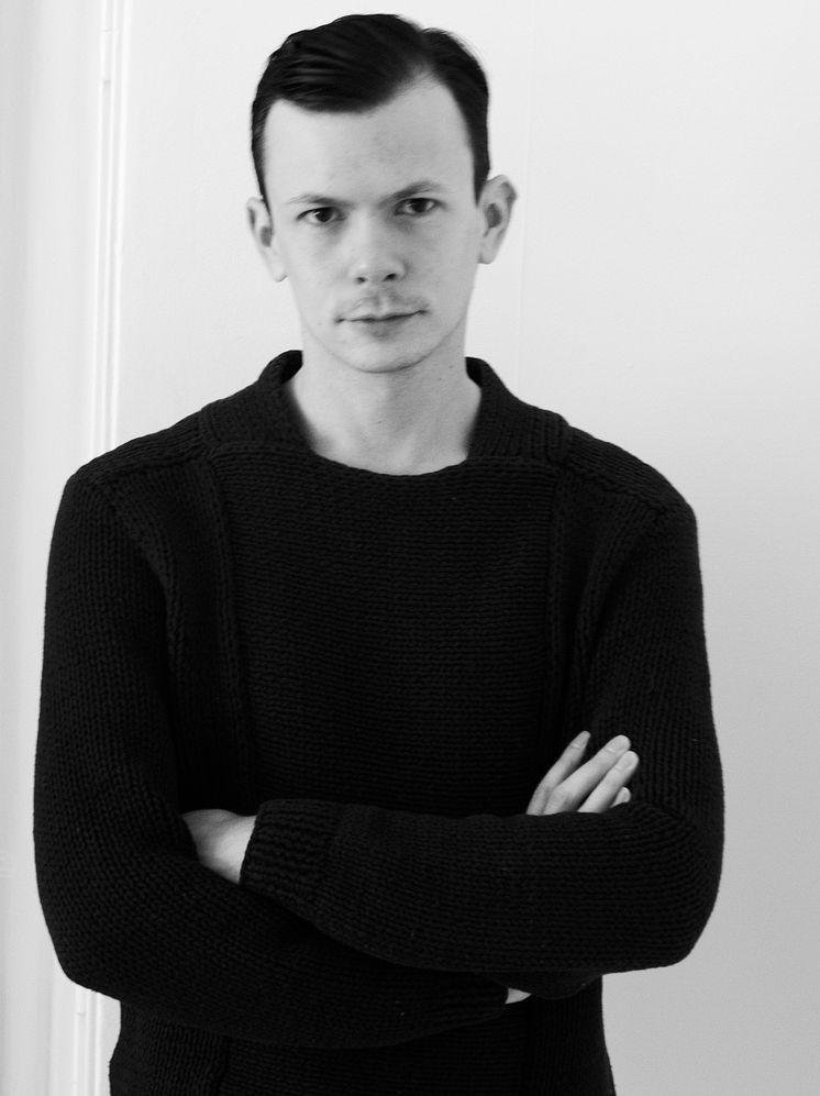 Philip Warkander vid Centrum för modevetenskap, Stockholms universitet.