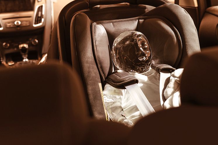 Technologie Fordu připomene řidičům, aby nezapoměli dítě v autě 