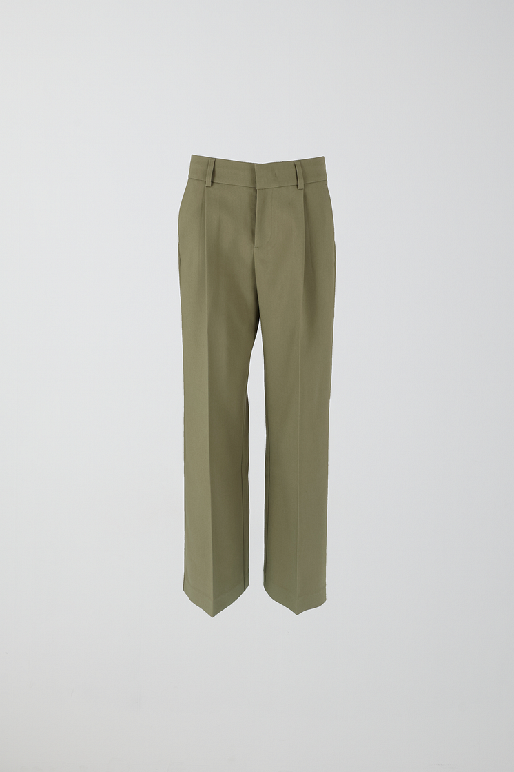 ginatricot_lowwaisttrousers_499,95sek_499,95nk_399,95dk_49,99eu_v.311