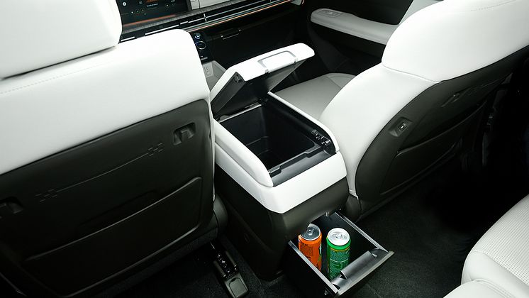 hyundai-santa-fe-0923-23_16-9.jpg