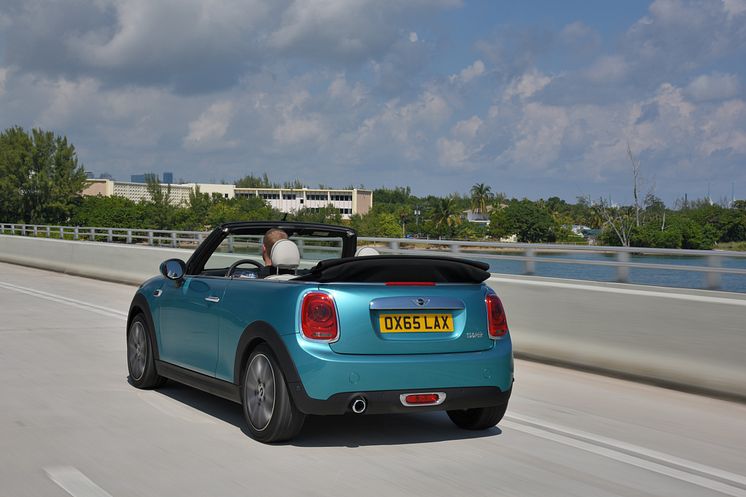 MINI Cabrio - Bagfra