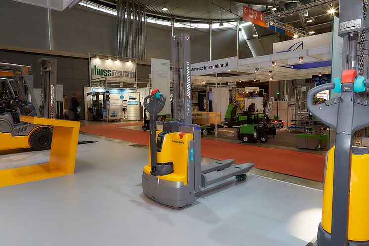 LogiMAT 2016_EMD 115i_Jungheinrich