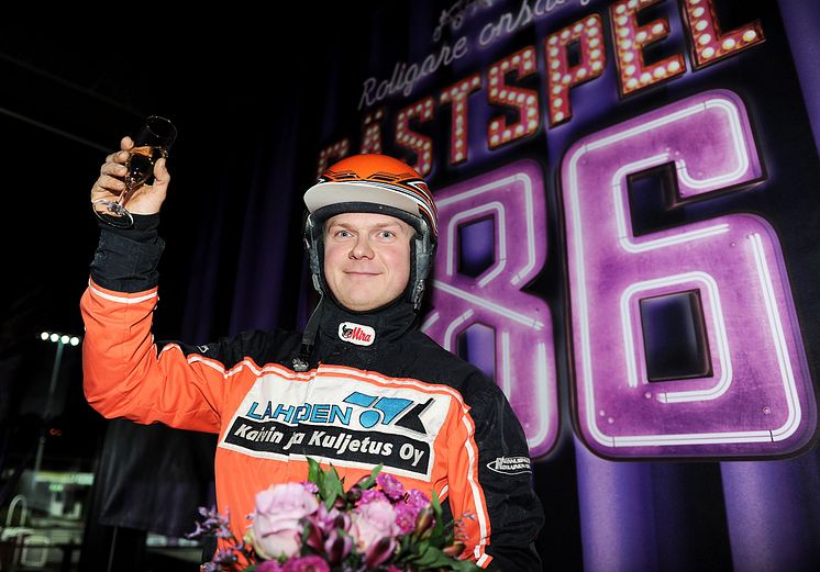 Tommi Kylliäinen vann V86-premiären