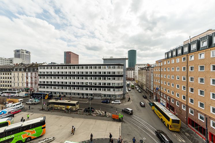Frankfurt Central Train Station Office 3