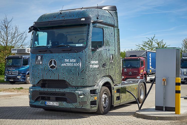 Mercedes-Benz eActros 600