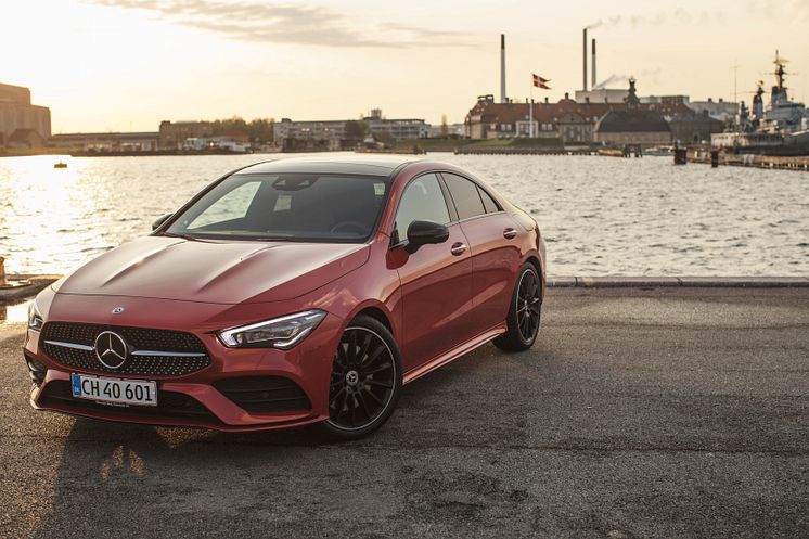 Mercedes-Benz CLA 250