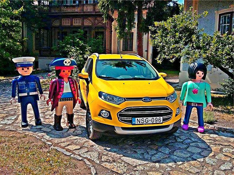 Ilyen autót még biztos nem láttál a magyar utakon! A Ford beszállt a balatoni turizmus népszerűsítésébe; a vadonatúj Ford EcoSport szállítja mindenhová a Balaton Száguldó Riporterét