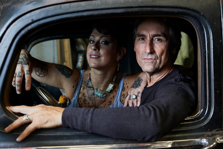 AMERICAN PICKERS_HISTORY_TRUCK
