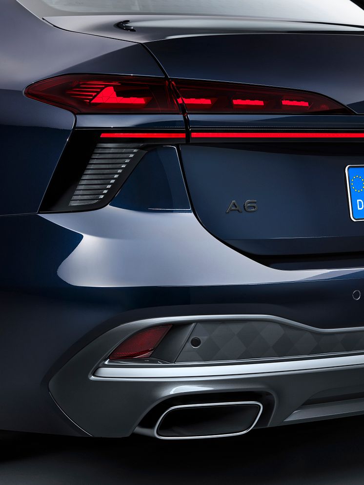 Audi A6 Limousine (Firmamentblå)