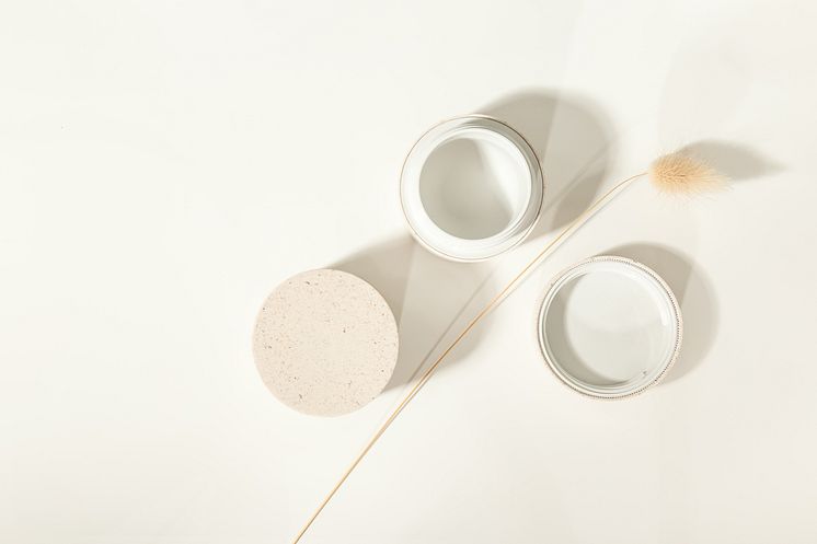 Beautiful, functional and sustainable jars made of Sulapac material