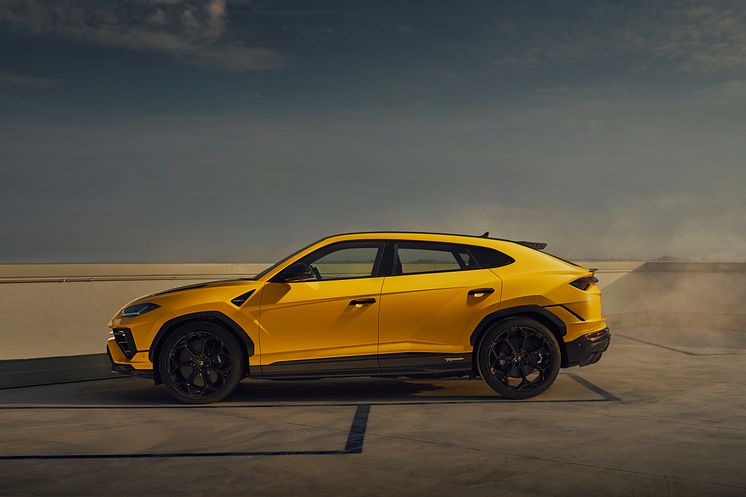 Urus Performante