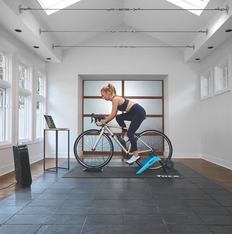 TACX Boost Trainer