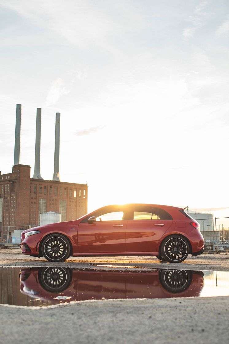 Mercedes-AMG A 35