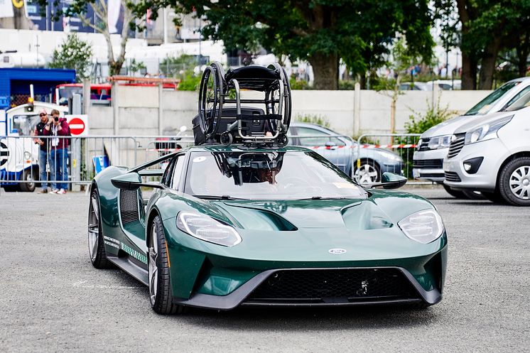 Jason Watt & Ford GT wheelchair3