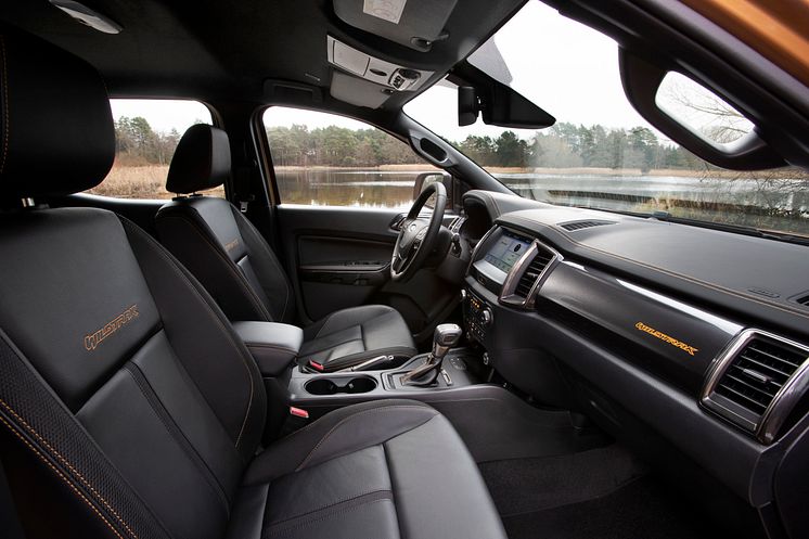 2019Ford_Ranger-Wildtrak-Interior_7