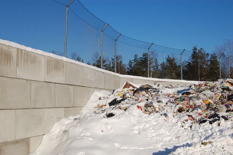 Stödmurar och planlager med kundanpassade nätlösningar