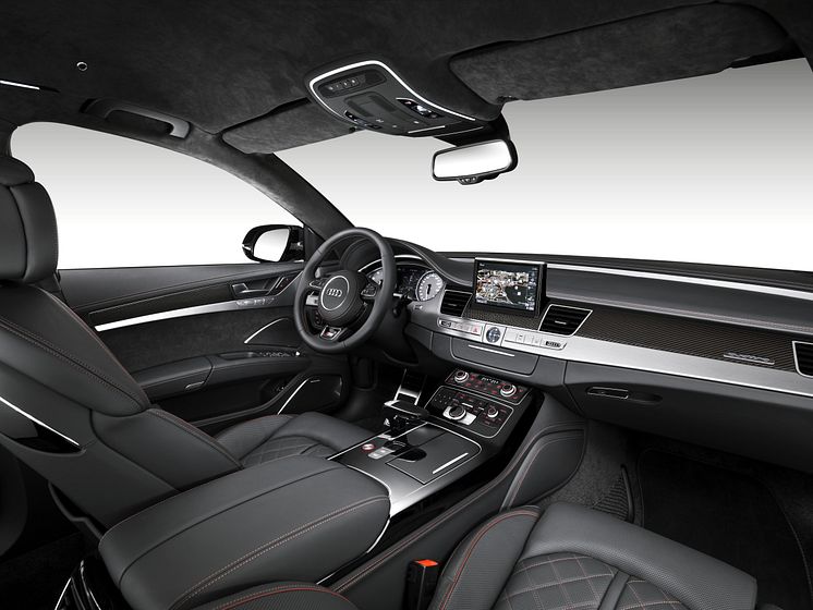 Audi S8 plus interior