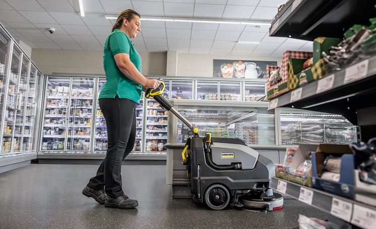 BD_35_15_C_Bp_retail_freezer_aisle_app_05_CI20-300_dpi.jpg