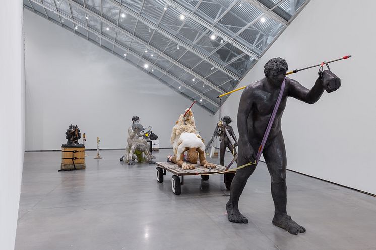 Installation view: Nicole Eisenman - Giant Without a Body. (c) Astrup Fearnley Museet / Photo: Christian Øen