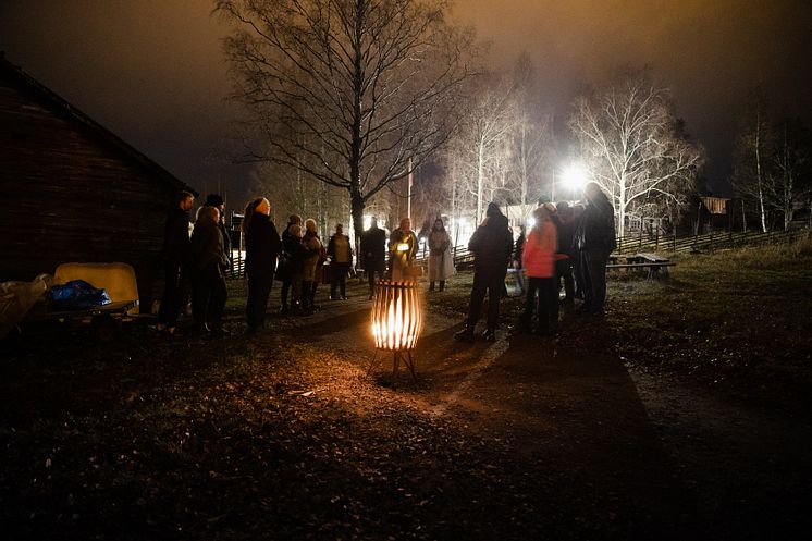 Höga Kusten Eldveckan-Västernorrlands museum_Väsenstigen Mörkervandring med lyktgubben 1