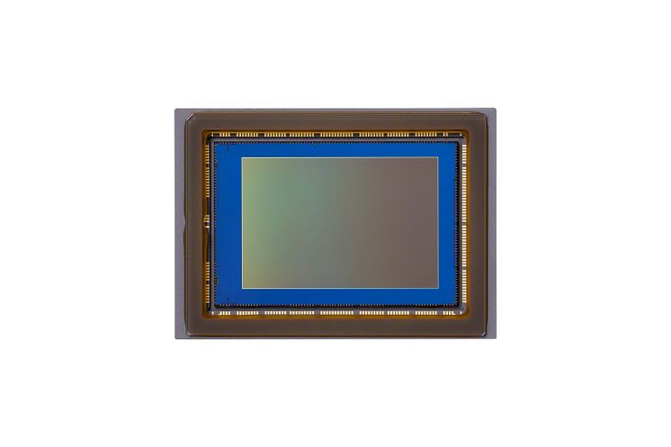 23_APC-Sensor_EOS R100