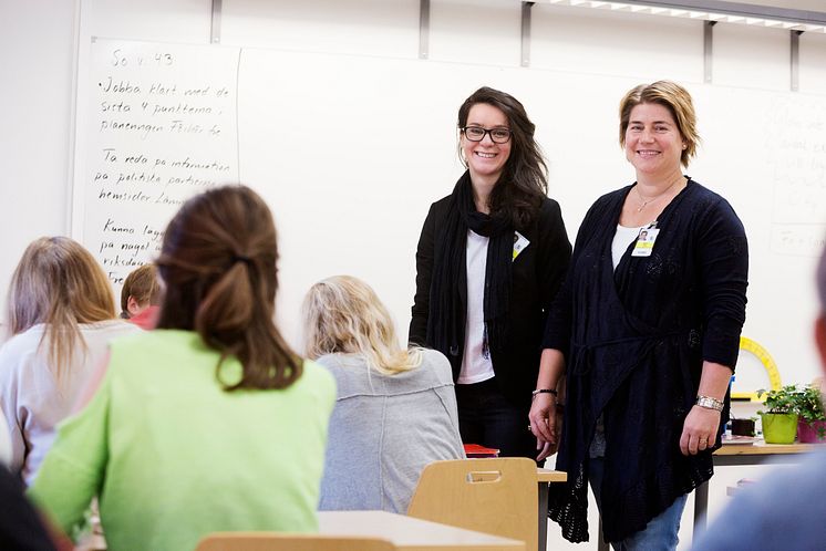 Västervångskolan lärare fr v: Sabina Nuhanovic och Sabine Boije