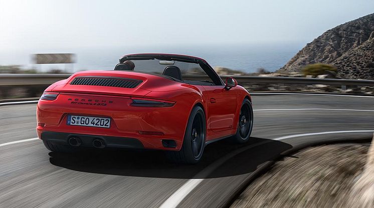 911 Carrera 4 GTS Cabriolet