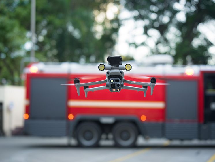 FireFighting-AL1 Spotlight &Matrice 4T.jpg