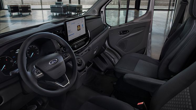 Ford_E-Transit_Interior_Side_Cockpit.jpg