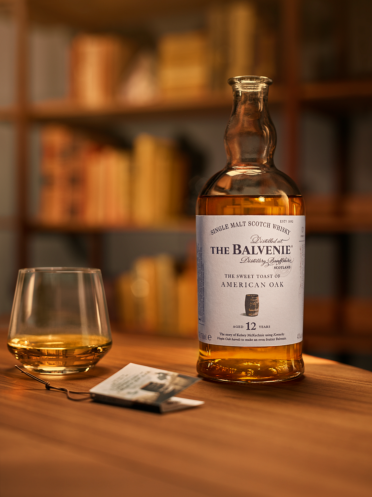 Balvenie The Sweet Toast of American Oak_Bottle and drink