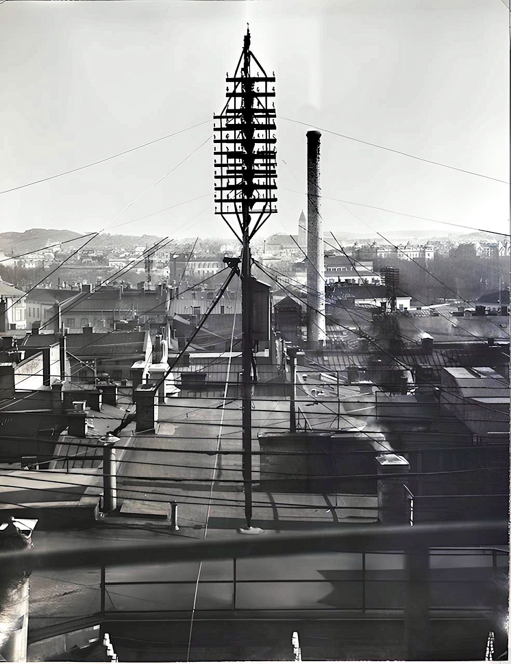 Elledningar i luften i början av 1910-talet - Foto - Elyseum.png